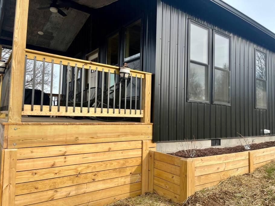 Bourbon Barrel Cottages #1 Of 5 On Kentucky Trail 로렌스버그 외부 사진
